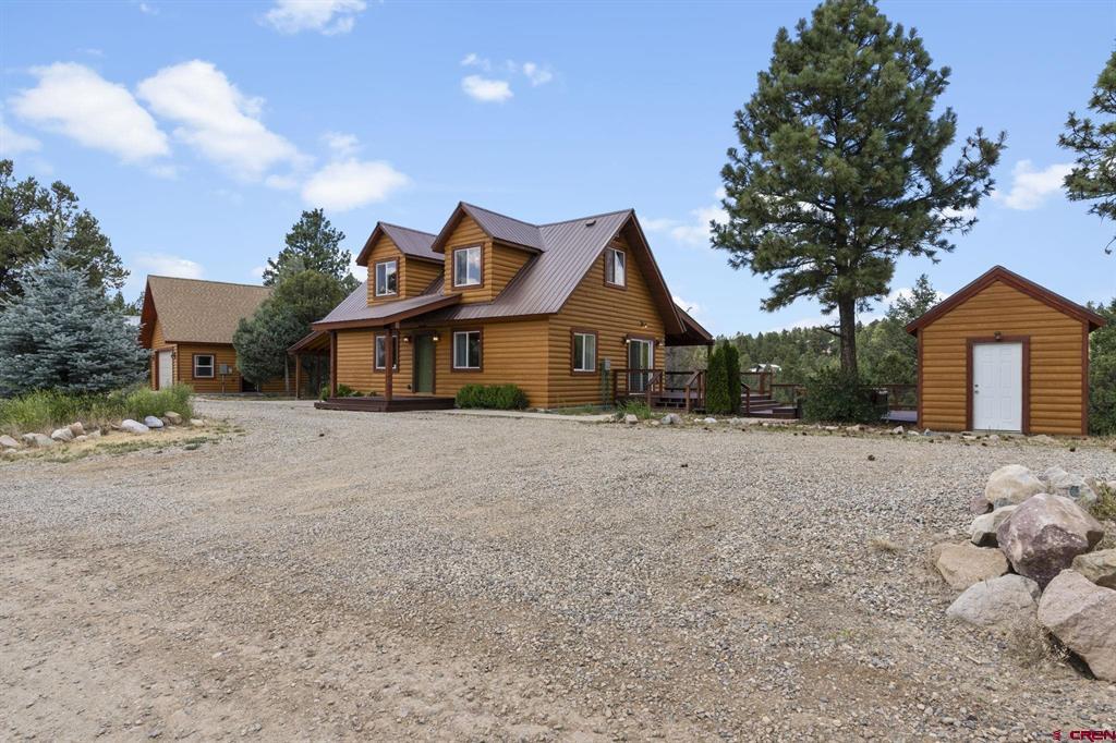 447 Mountain Top Road Property Photo 1
