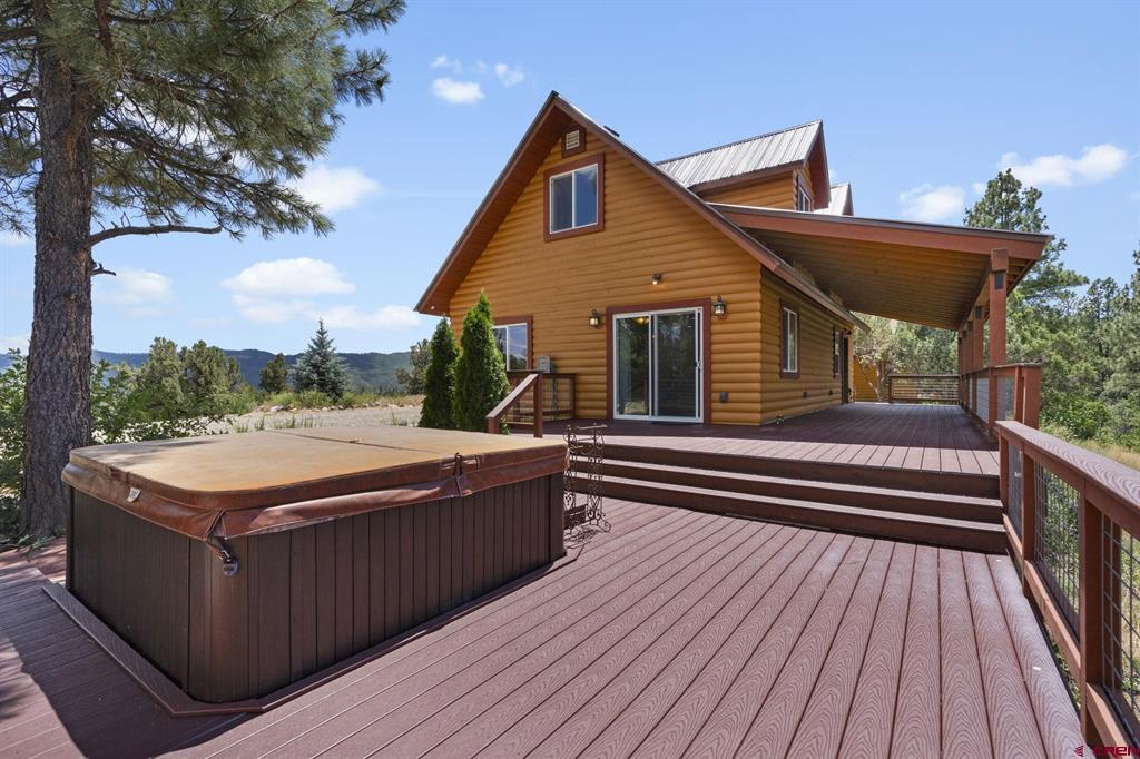 447 Mountain Top Road Property Photo 3