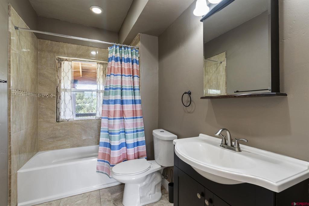 447 Mountain Top Road Property Photo 13