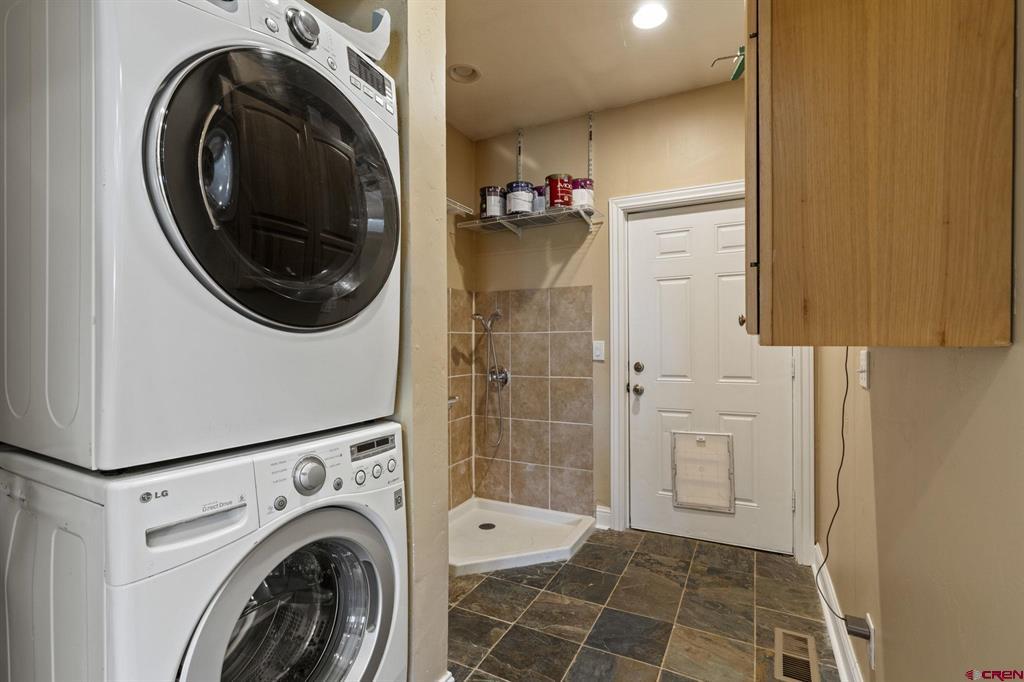 447 Mountain Top Road Property Photo 14