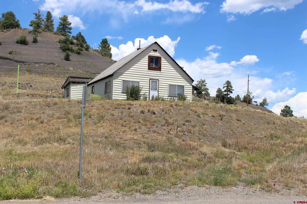 902 Rosita Street Property Photo 1