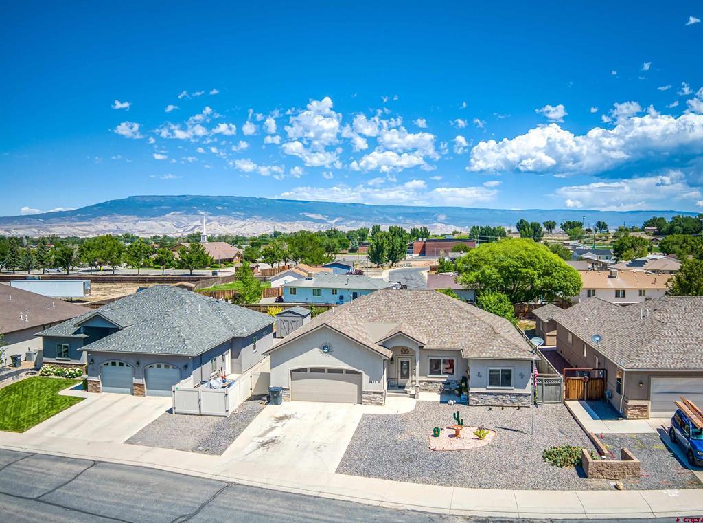 1437 Criterion Street Property Photo 5