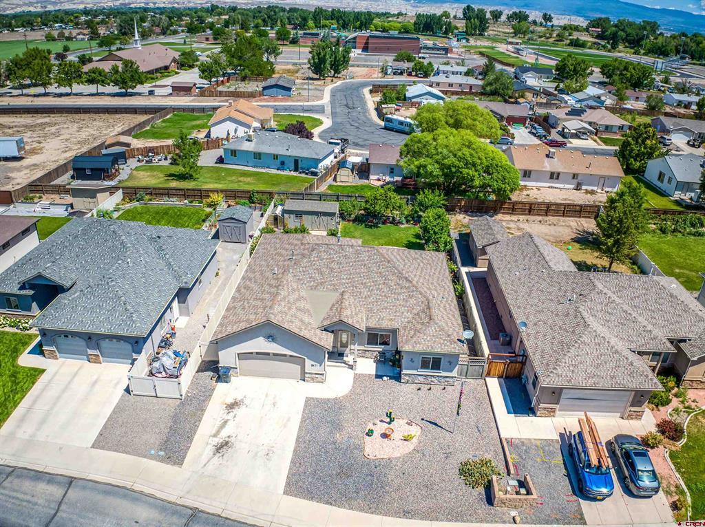 1437 Criterion Street Property Photo 8