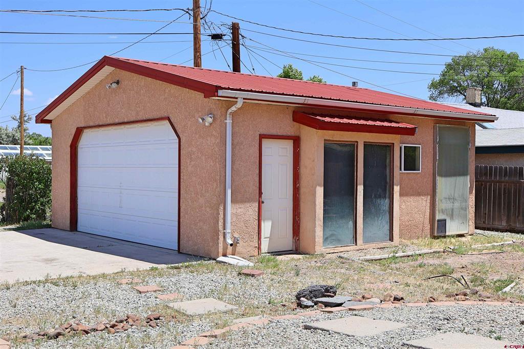807 13th Street Property Photo 22