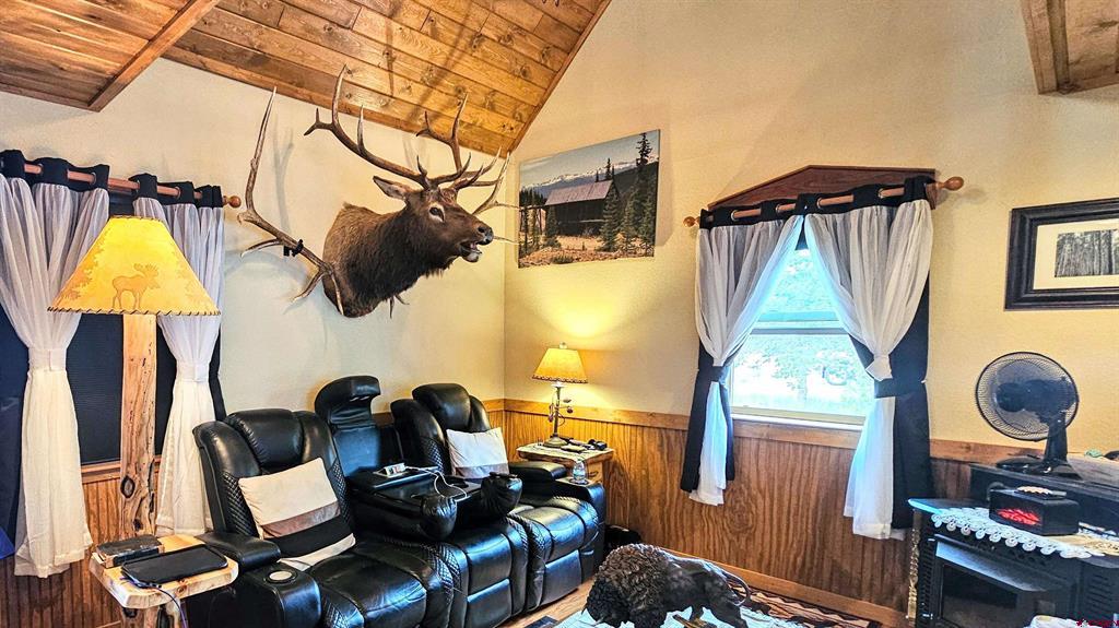 746 Rainbow Trail Property Photo 14