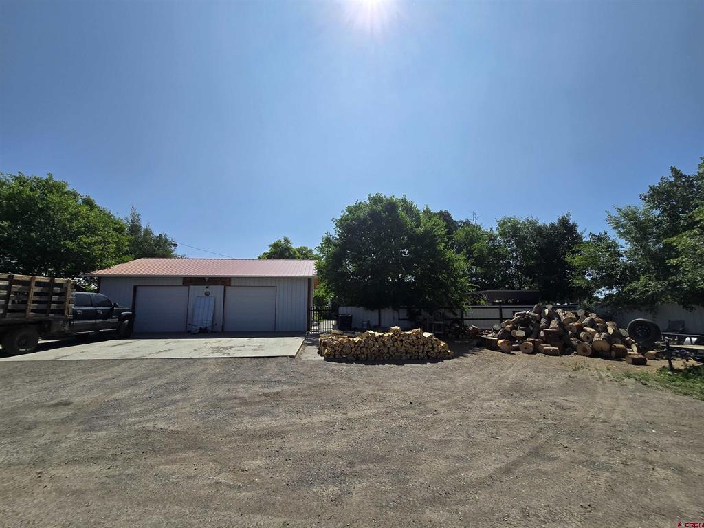 417 Faraday Street Property Photo 8