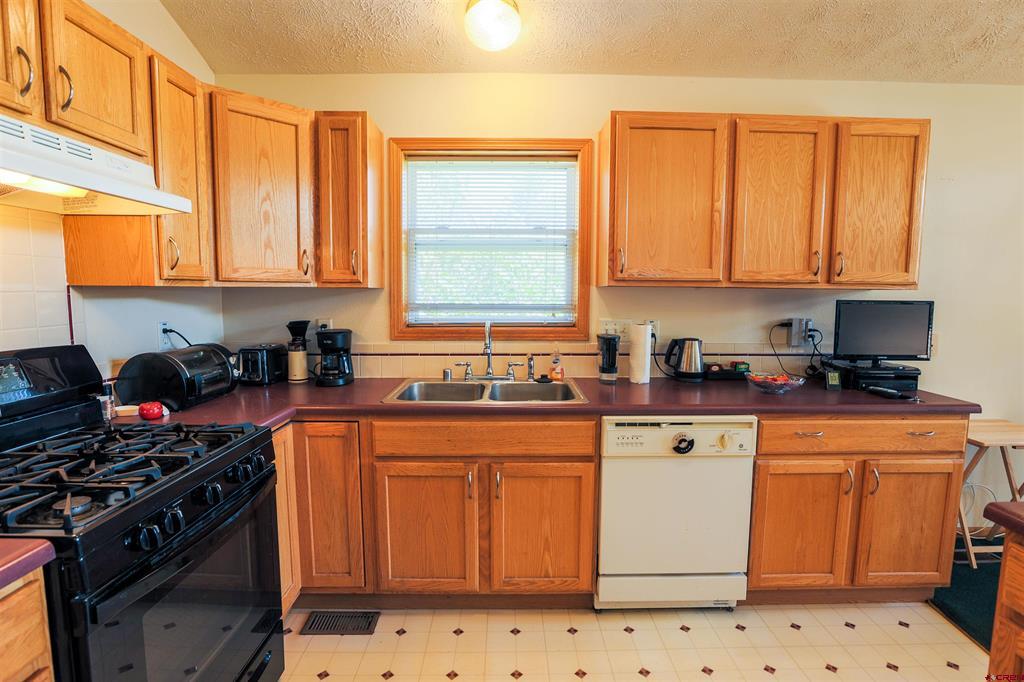 511 N 12th Street Property Photo 15