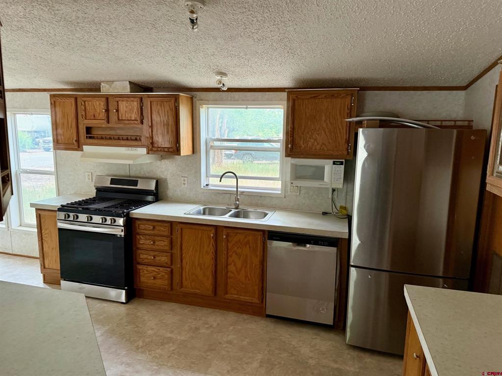 440 Park Drive Property Photo 9