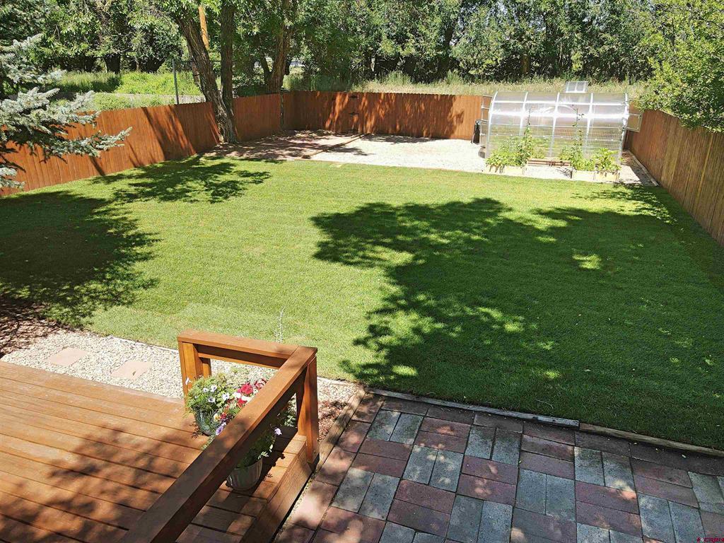 55 Cascade Avenue Property Photo 22