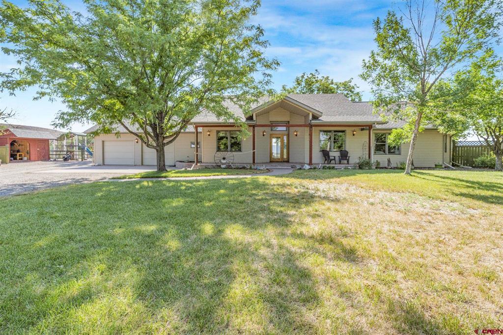 9113 Coogans Bluff Road Property Photo 1