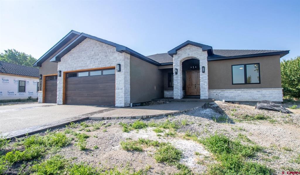 2620 Red Cliff Circle Property Photo 1