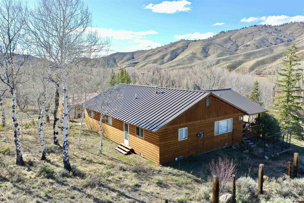 67696 Elk Trail Property Photo 3