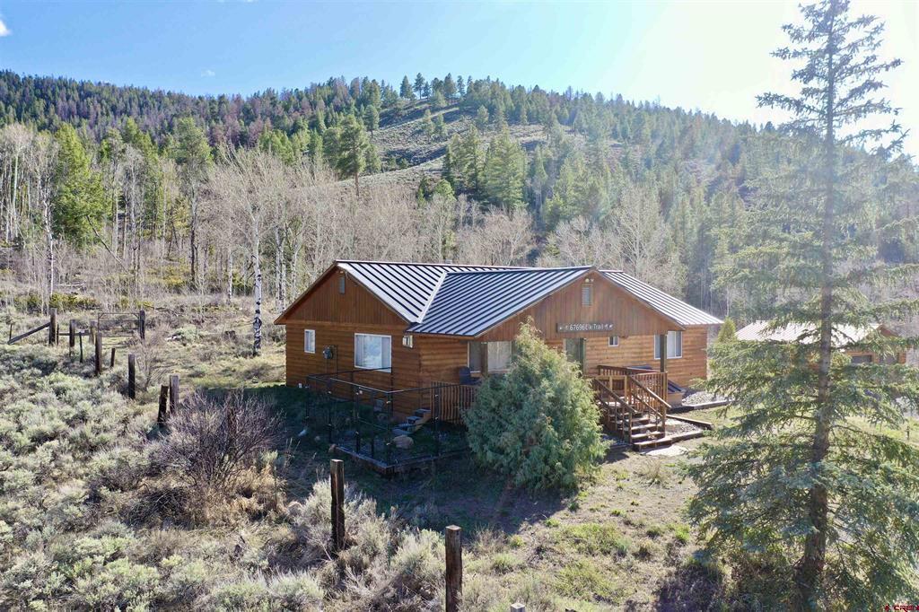 67696 Elk Trail Property Photo 4