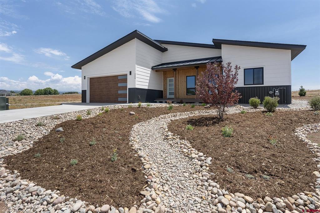 208 Petra Way Property Photo 2