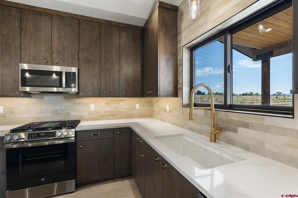 208 Petra Way Property Photo 12