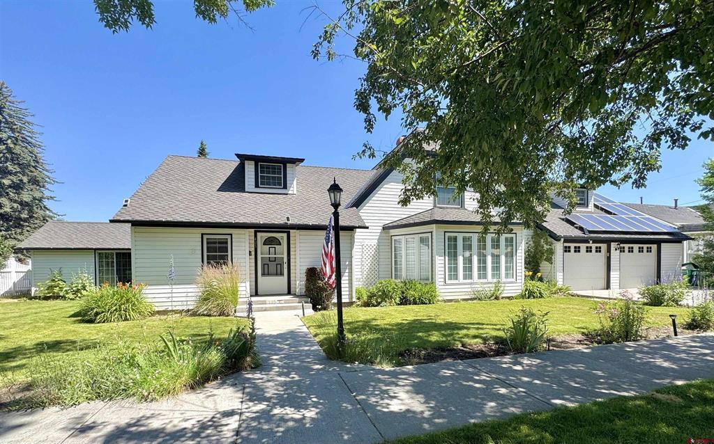405 1st Avenue Property Photo 1