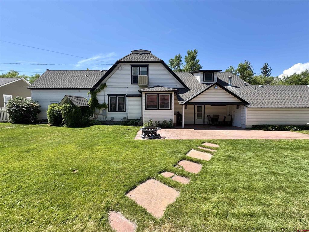 405 1st Avenue Property Photo 8