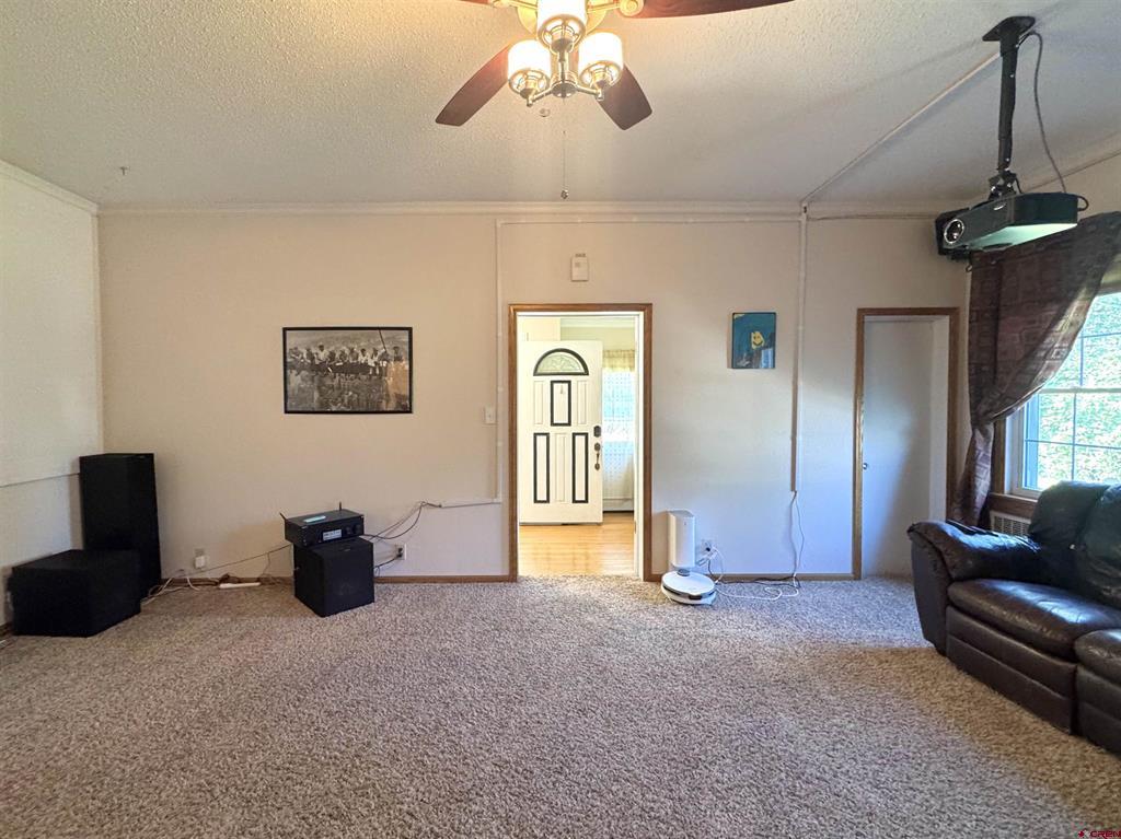 405 1st Avenue Property Photo 21