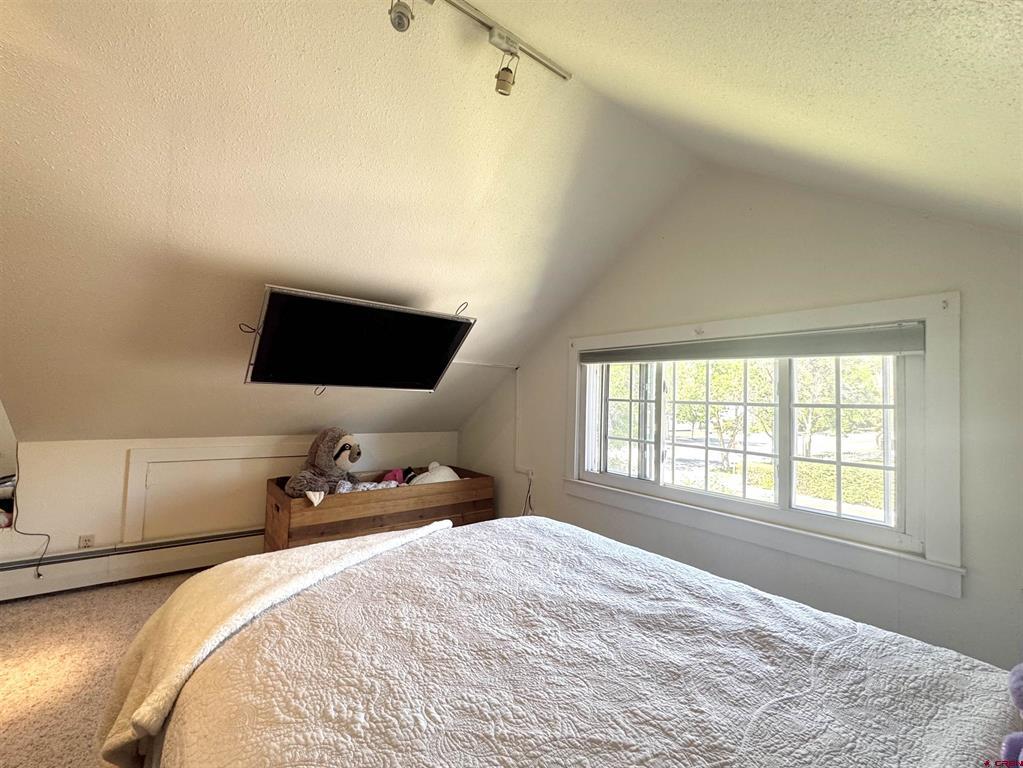 405 1st Avenue Property Photo 34