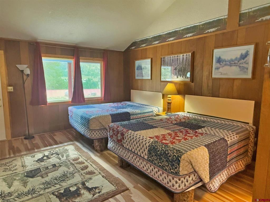 1221 N Highway 149 Property Photo 20