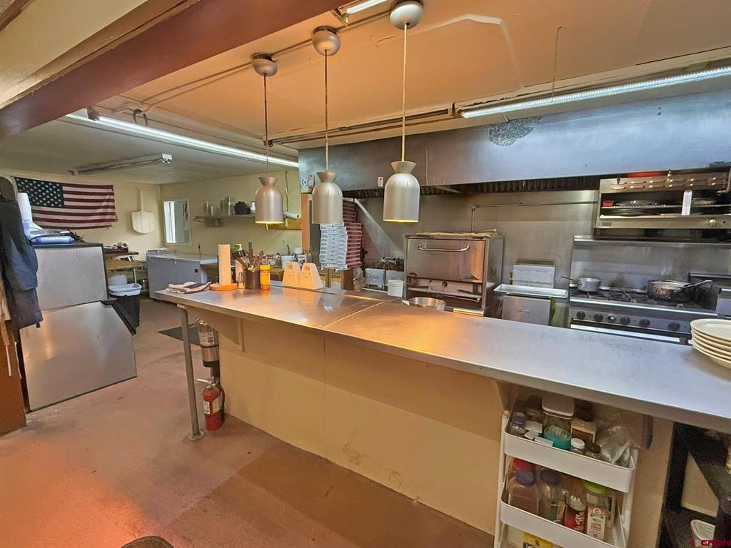 1221 N Highway 149 Property Photo 27
