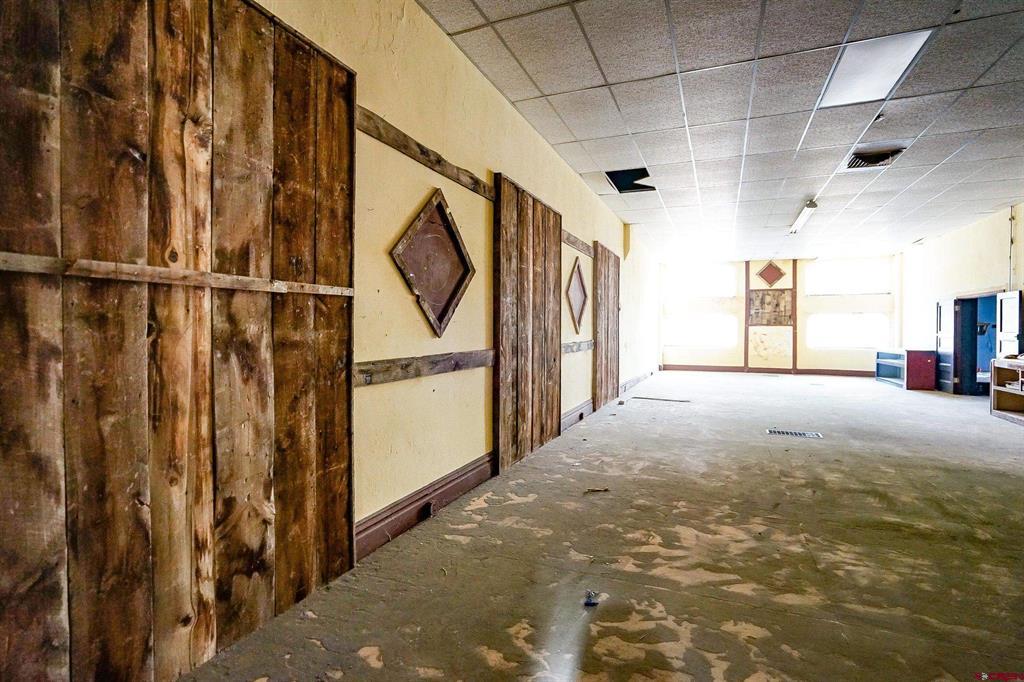 823 Main Street Property Photo 8