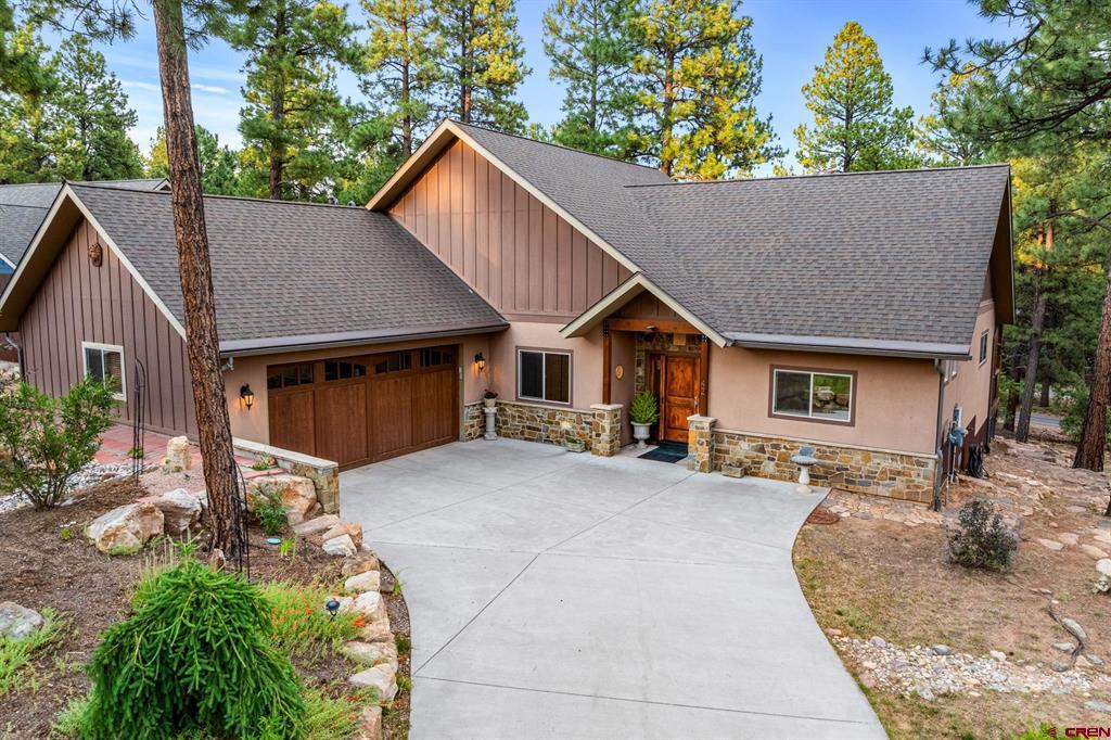 42 Big Bend Loop Property Photo 1