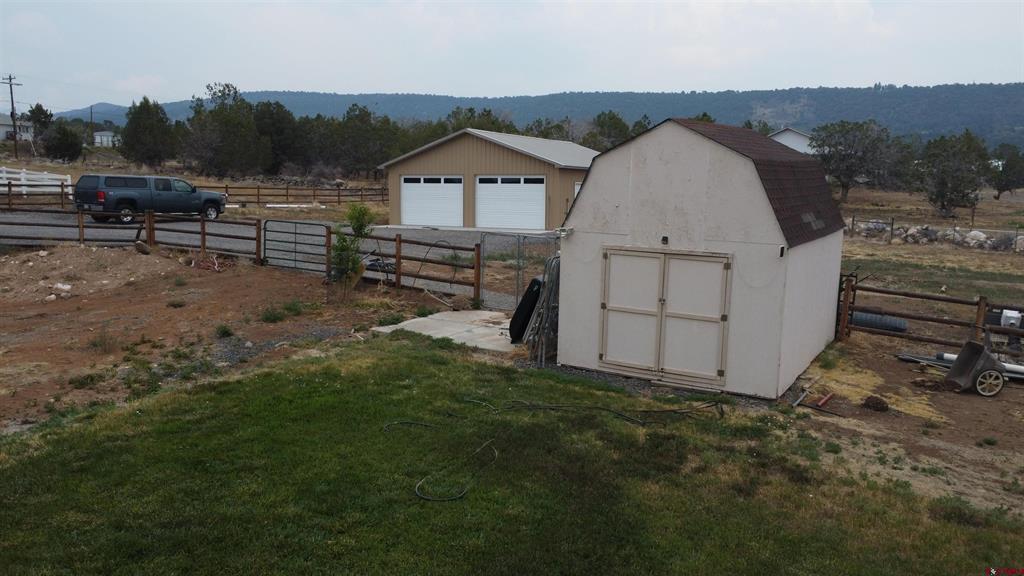 18200 Surface Creek Road Property Photo 6