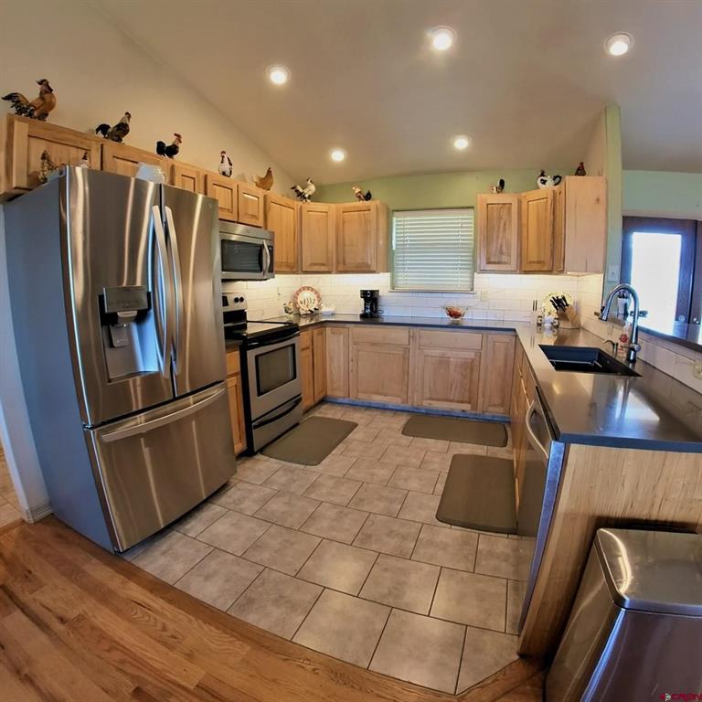 18200 Surface Creek Road Property Photo 20