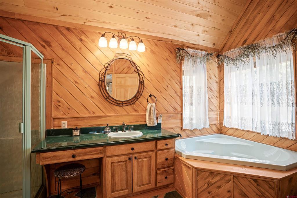 673 County Road 744 Property Photo 20