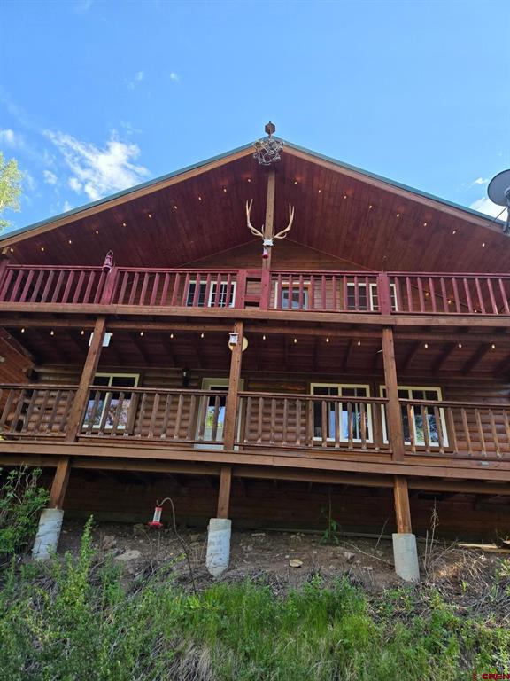 1407 Clarke Mountain Lane Property Photo 3
