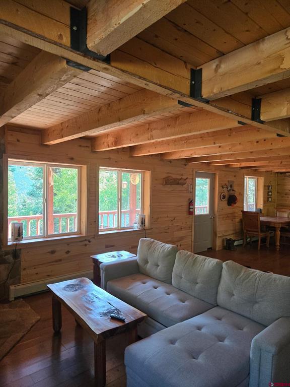 1407 Clarke Mountain Lane Property Photo 15