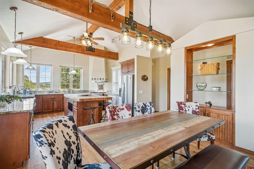 567 Tall Pine Place Property Photo 5