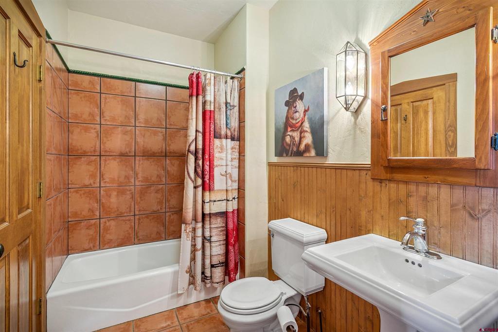 567 Tall Pine Place Property Photo 24