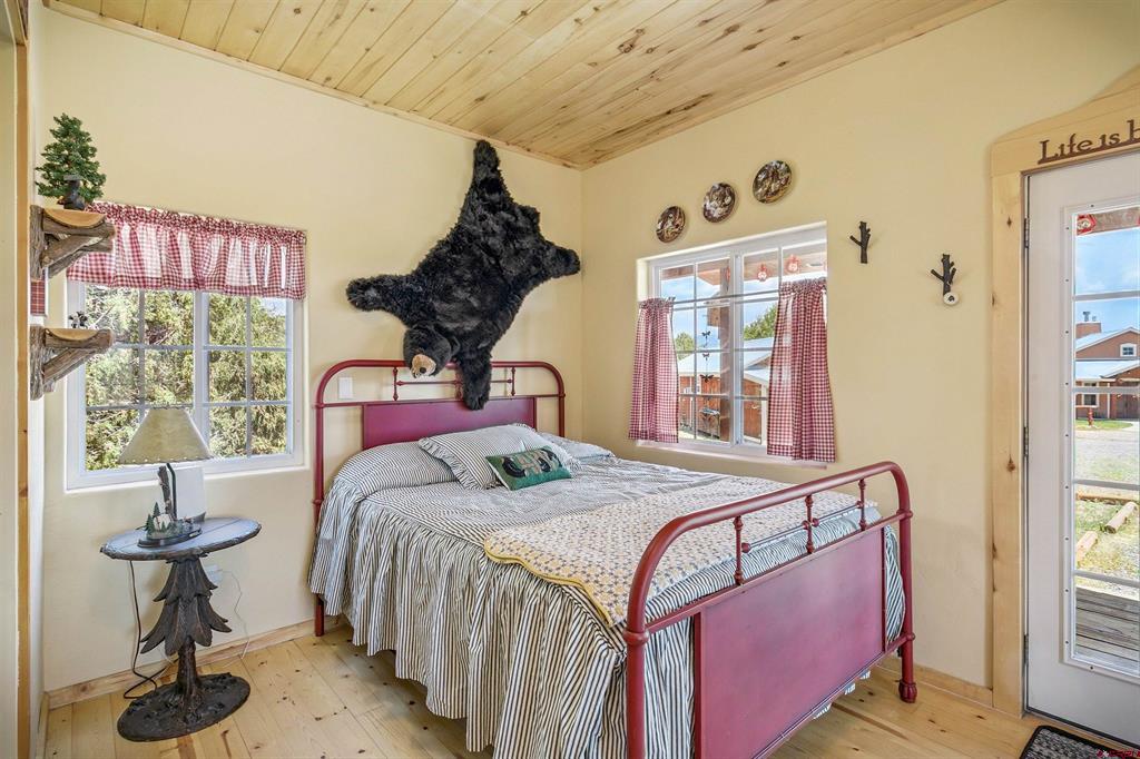 567 Tall Pine Place Property Photo 33