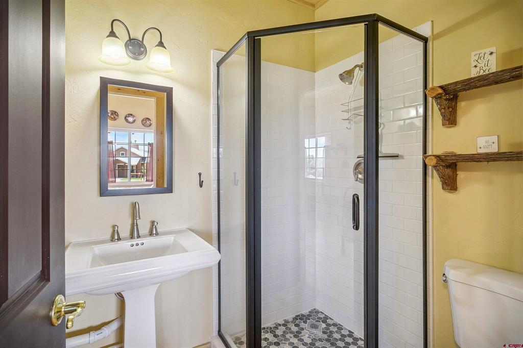 567 Tall Pine Place Property Photo 34