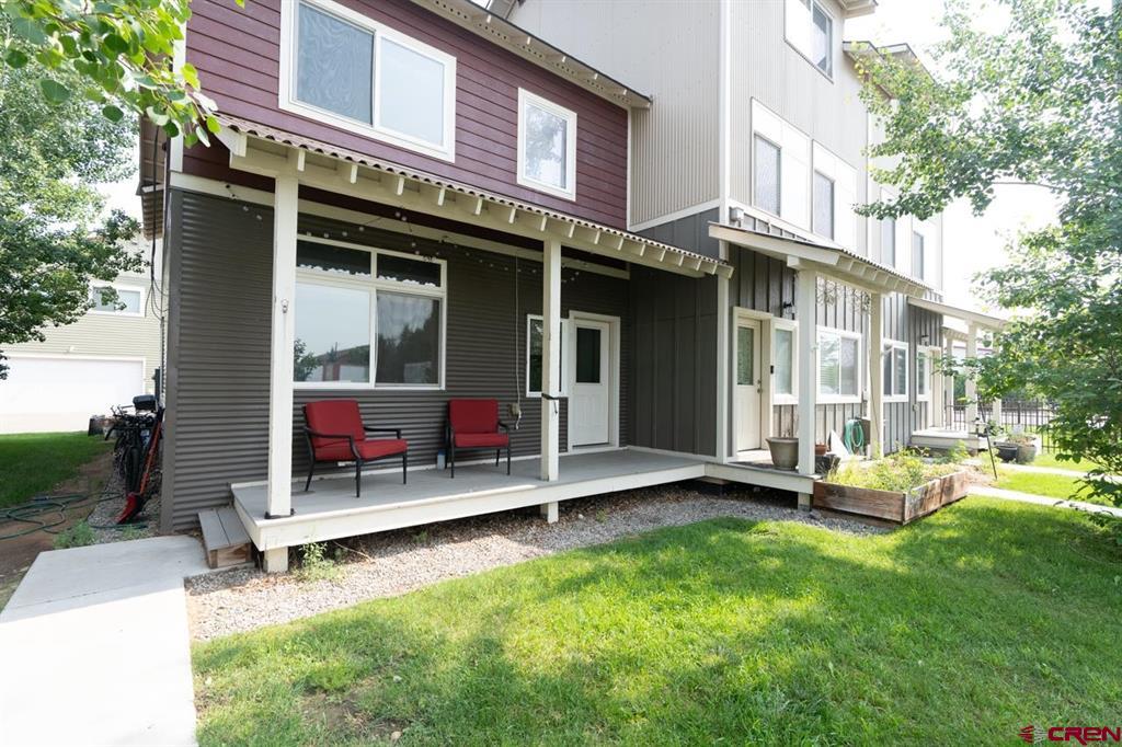 300 Van Tuyl Circle Property Photo 1
