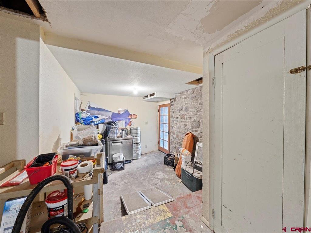 726 Main Street Property Photo 15