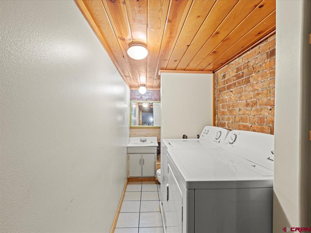 726 Main Street Property Photo 17