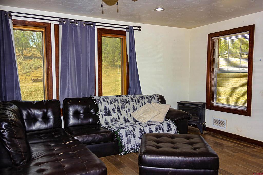 320 County Road 329 Property Photo 9