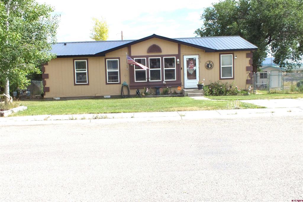 1519 Arrowhead Lane Property Photo 1