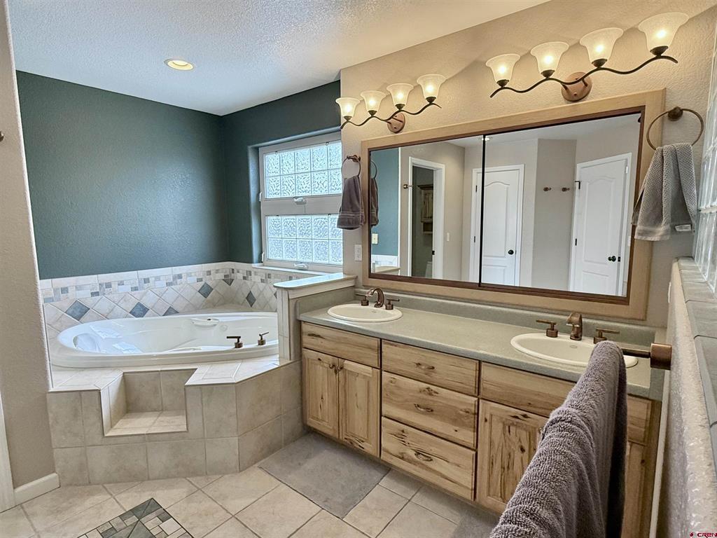 2941 N Lost Creek Road Property Photo 40