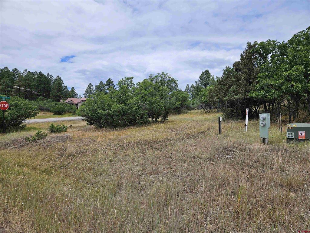 8 Caballero Drive Property Photo 1