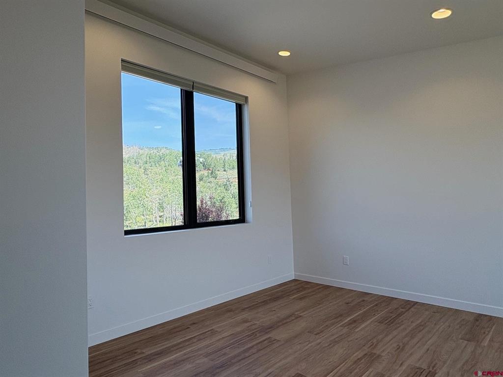 733 Zeligman Property Photo 18