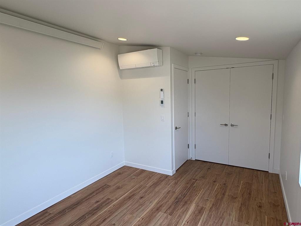 733 Zeligman Property Photo 33