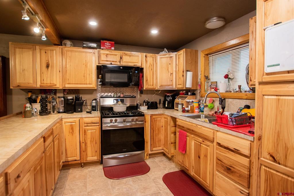 365 Worth Street Property Photo 11