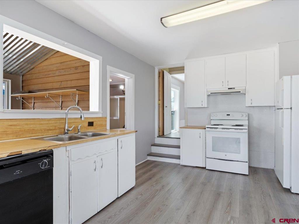 35826 Highway 145 Property Photo 6