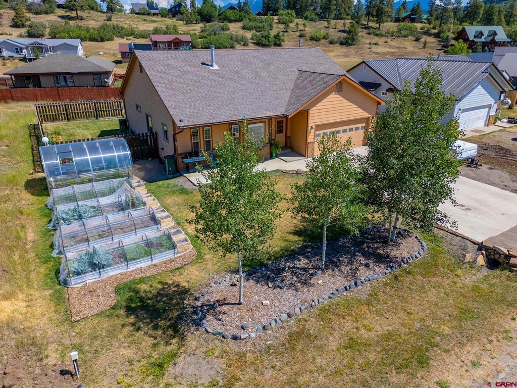 101 Grenadier Place Property Photo 12