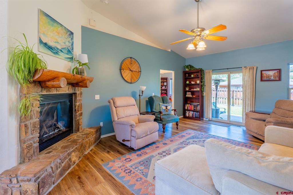 101 Grenadier Place Property Photo 16