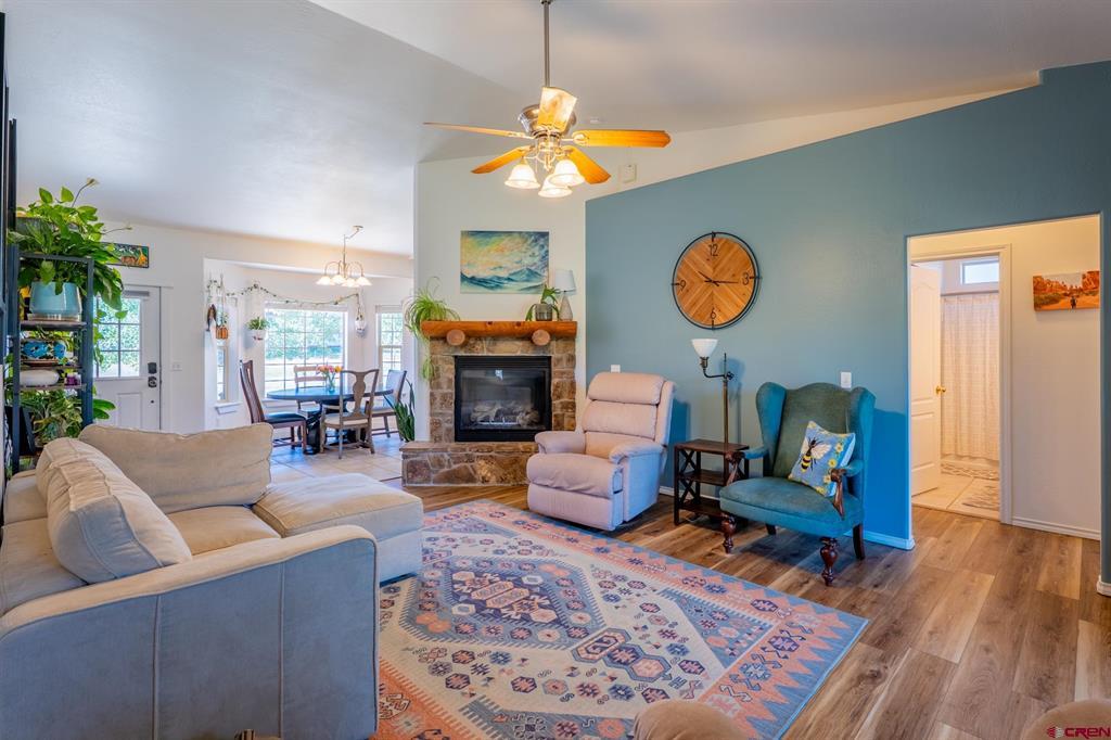 101 Grenadier Place Property Photo 17